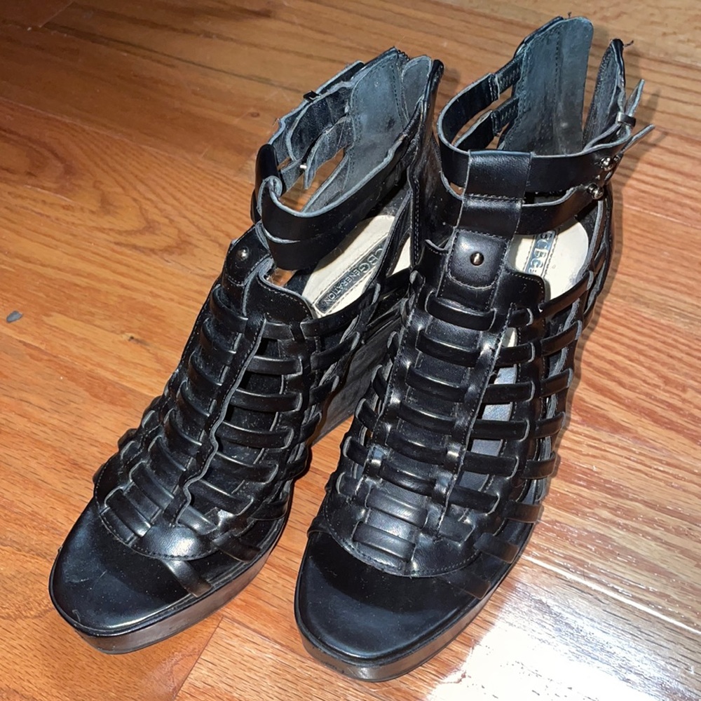 Gladiator wedges